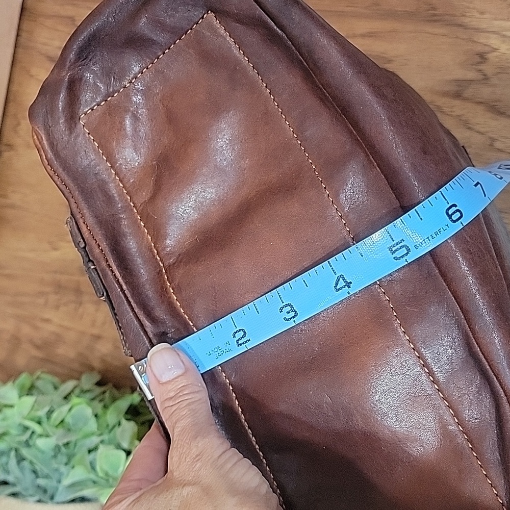 Campomaggi Italy Leather Crossbody Satchel - Picture 10 of 16